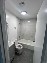 25 St Stephen St, Unit b4 in Bridgeport, CT - Building Photo - Building Photo