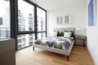 41-22 24th St in Queens, NY - Building Photo - Building Photo