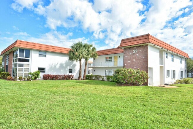 1225 NW 21st St, Unit 2203 in Stuart, FL - Building Photo - Building Photo