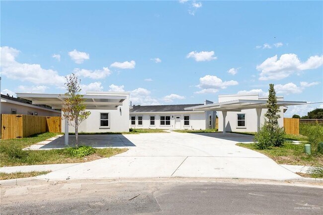 property at 2714 Primrose Dr