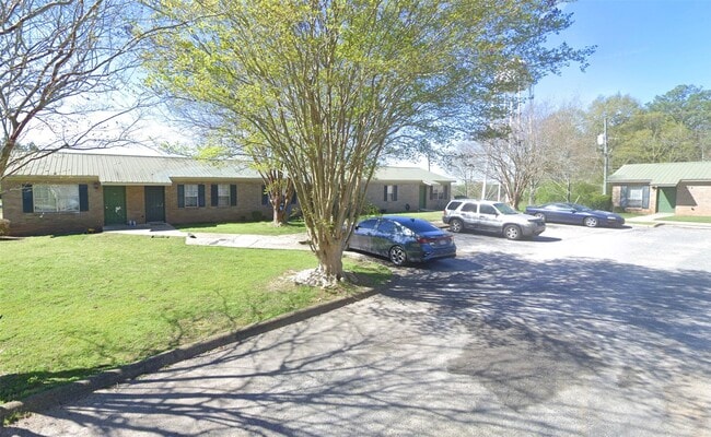 property at 598 Hartley St