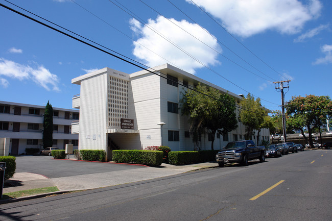 Kewalo Apartments in Honolulu, HI - Building Photo - Building Photo