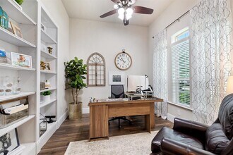 19 Cohasset Pl in The Woodlands, TX - Building Photo - Building Photo