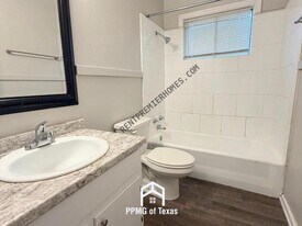 19 Ivy Dr in Little Rock, AR - Building Photo