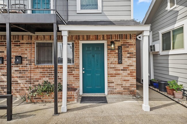 2516 Anita St in Houston, TX - Building Photo - Building Photo