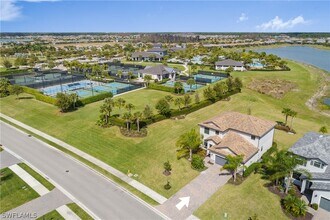 19860 The Pl Blvd in Estero, FL - Building Photo - Building Photo
