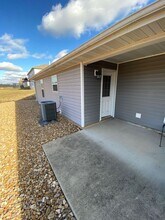 21028 Halifax Dr in St. Robert, MO - Building Photo - Building Photo