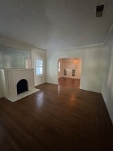 2565 Freeport Blvd in Sacramento, CA - Building Photo - Building Photo