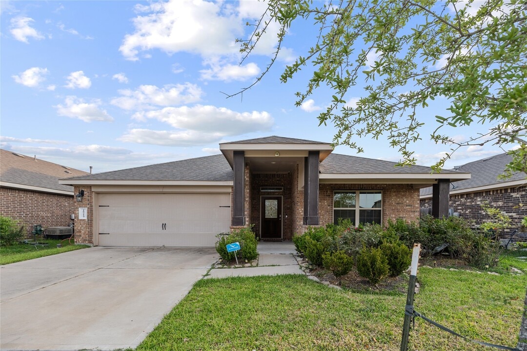 18214 Banfield Summit Ct in Richmond, TX - Building Photo