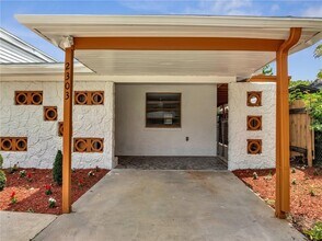 2303 Bonneville Dr in Orlando, FL - Building Photo - Building Photo