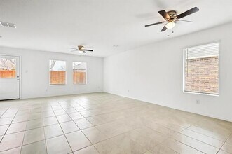 1312 Clairborne Ct in Little Elm, TX - Building Photo - Building Photo