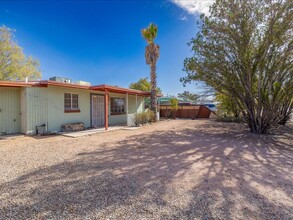 2866 N Desert Ave in Tucson, AZ - Building Photo - Building Photo