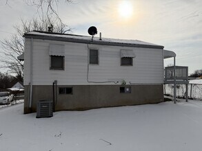 5635 College Ave in Jennings, MO - Building Photo - Building Photo