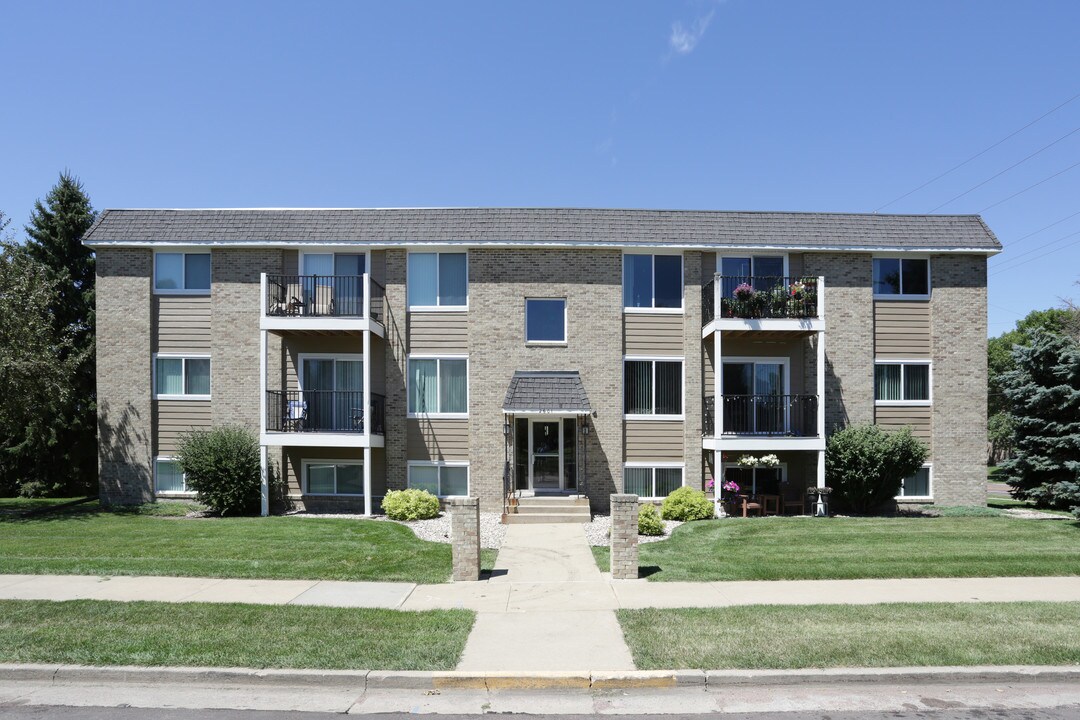 The Concorde Apartments in Sioux Falls, SD - Foto de edificio