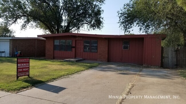 2515 62nd St in Lubbock, TX - Building Photo - Building Photo