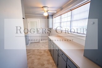 305 White Oak Dr in Henderson, NC - Building Photo - Building Photo