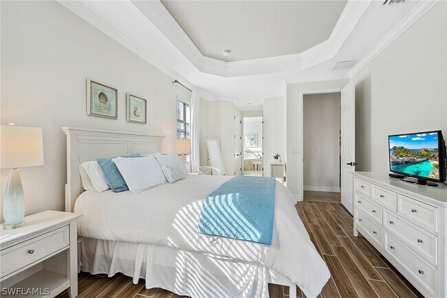 28557 Westmeath Ct in Bonita Springs, FL - Foto de edificio - Building Photo