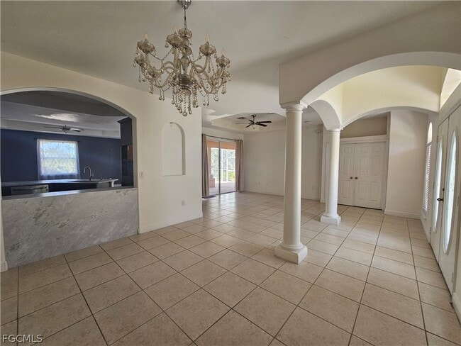 809 Lincoln Ave in Lehigh Acres, FL - Building Photo - Building Photo