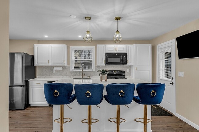 property at 41 West St