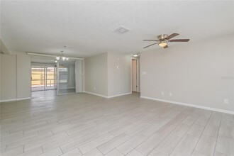 9141 Haverford Ln in Port Richey, FL - Building Photo - Building Photo