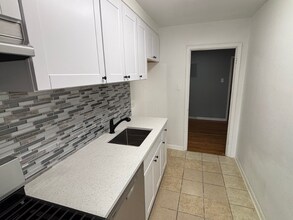 85 N Grant St in Denver, CO - Foto de edificio - Building Photo