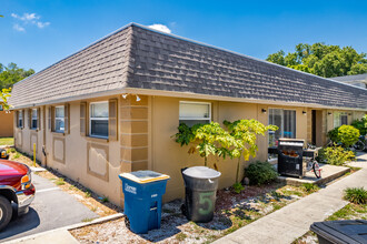 1260-1264 Santa Rosa St in Clearwater, FL - Building Photo - Building Photo