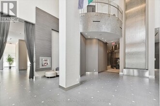 500 Sherbourne St in Toronto, ON - Building Photo - Building Photo