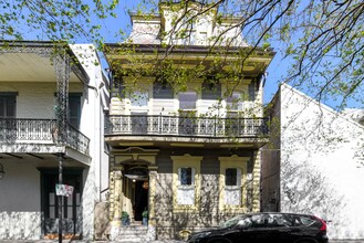 1309 Dauphine St in New Orleans, LA - Building Photo - Building Photo