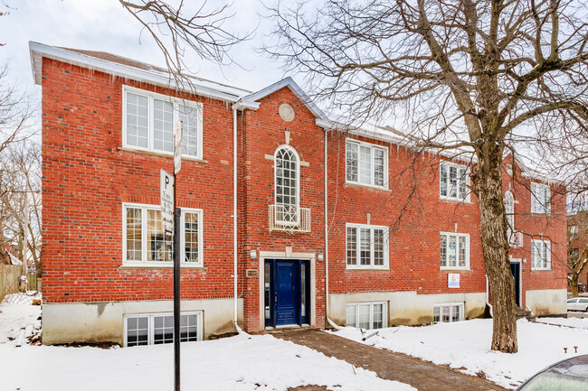 5180 Victoria Av in Montréal, QC - Building Photo - Primary Photo