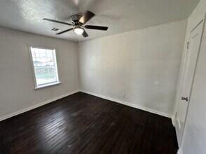 2300 Granada Blvd in Oklahoma City, OK - Building Photo - Building Photo