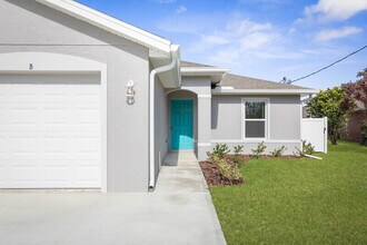 13 Squadron Pl in Palm Coast, FL - Building Photo - Building Photo