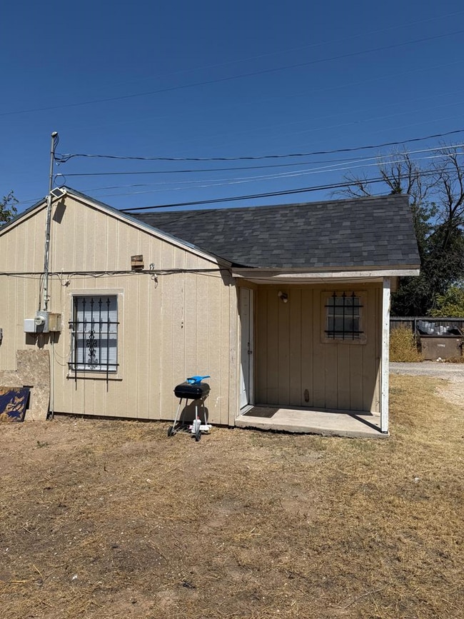 property at 1912 N Alleghaney Ave