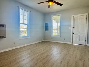 312 E Electric St in Union, OR - Building Photo - Building Photo