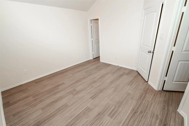 3576 Giorgio Pastel Pl