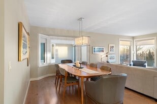 23 Hawkside Park NW in Calgary, AB - Building Photo