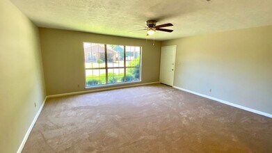 69 Conifer Ring in Rome, GA - Building Photo - Building Photo