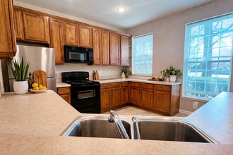 6514 Daytona Ct, Unit Ballenger in Frederick, MD - Foto de edificio - Building Photo