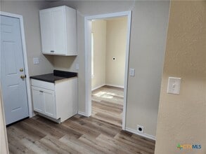 1817 E Barton Ave in Temple, TX - Building Photo - Building Photo