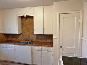 3304 Sherwood Ln in Wichita Falls, TX - Building Photo - Building Photo