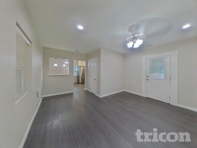 4223 Dinglewood Ave in Charlotte, NC - Building Photo - Building Photo