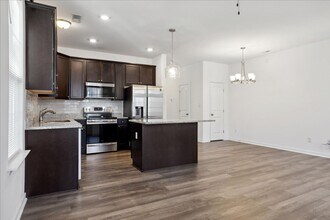 1414 Waltham Ln in Newport News, VA - Building Photo - Building Photo