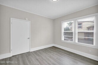 6418 Sapphire Dr in Jacksonville, FL - Building Photo - Building Photo