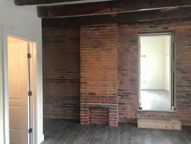 74 Warren St in Glens Falls, NY - Building Photo - Building Photo