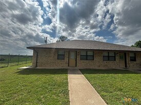 434 County Rd 4616 in Kempner, TX - Building Photo
