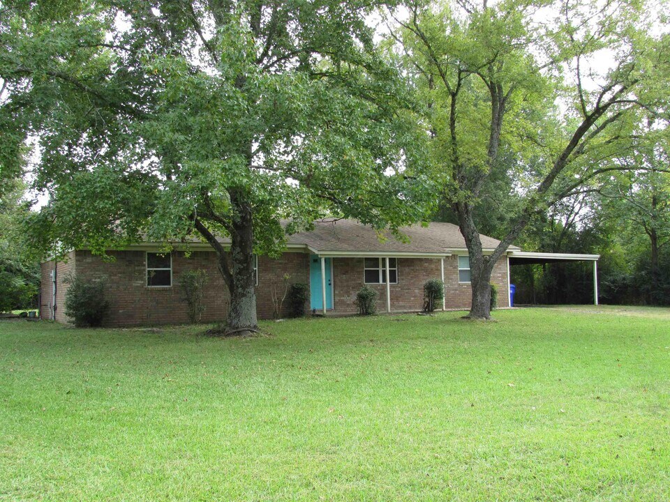 22 Foxmoor Cir in Conway, AR - Building Photo