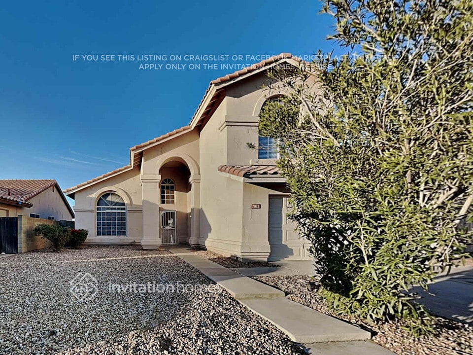 7871 W Krall St in Glendale, AZ - Foto de edificio