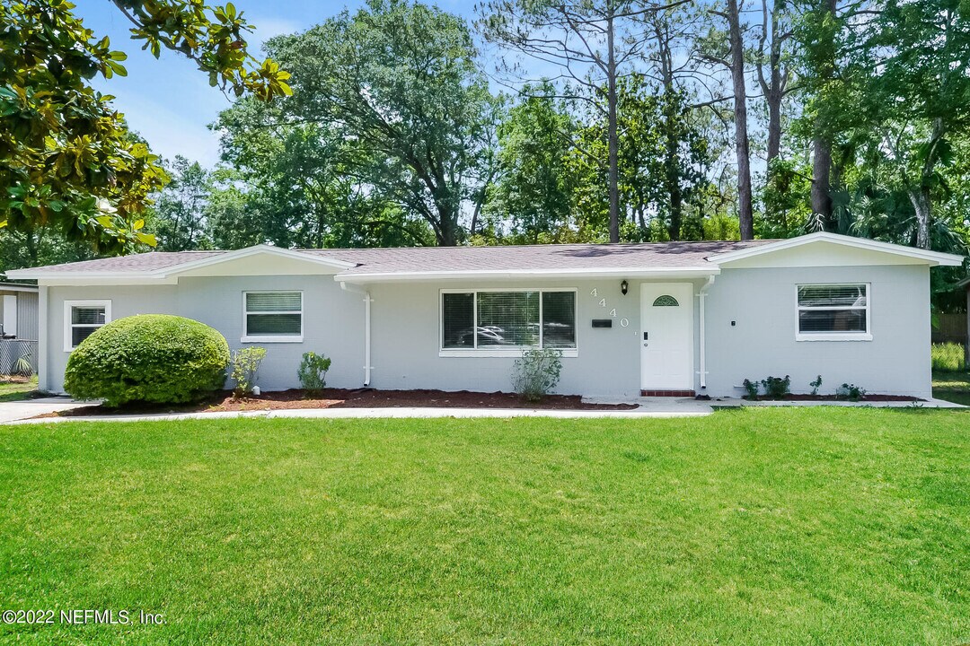 4440 Naranja Dr S in Jacksonville, FL - Building Photo