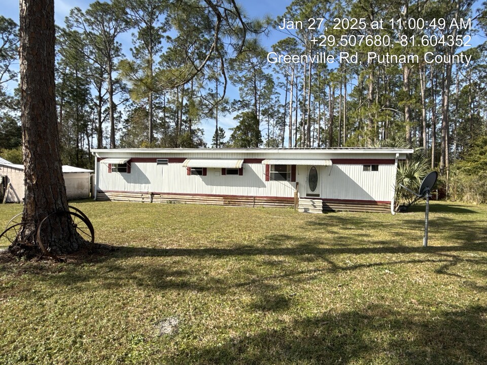 119A Greenville Rd in Pomona Park, FL - Building Photo