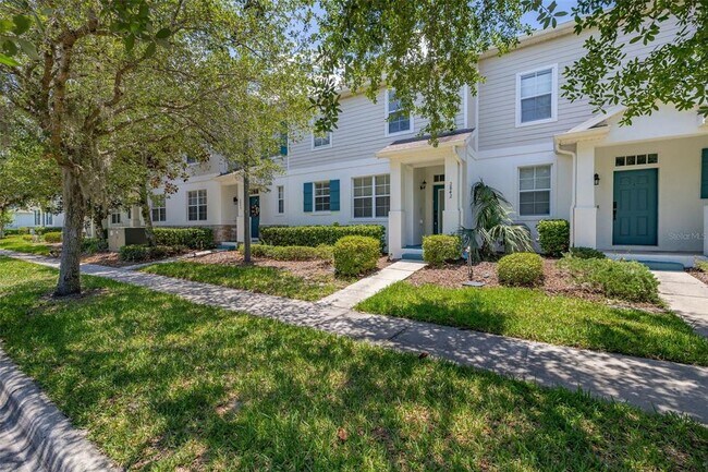 property at 2842 Grasmere View Pkwy N