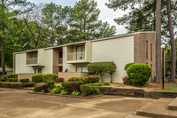 Woodlake in Memphis, TN - Foto de edificio - Building Photo